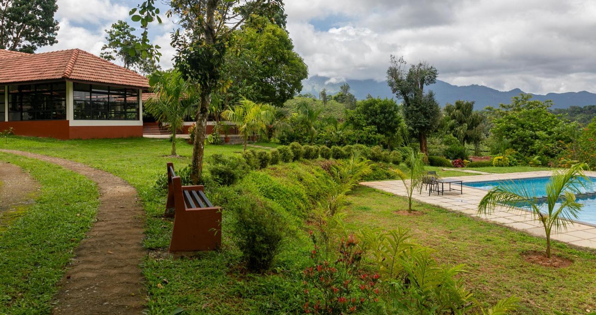 Pranavam Resort & Spa Tariyod 外观 照片