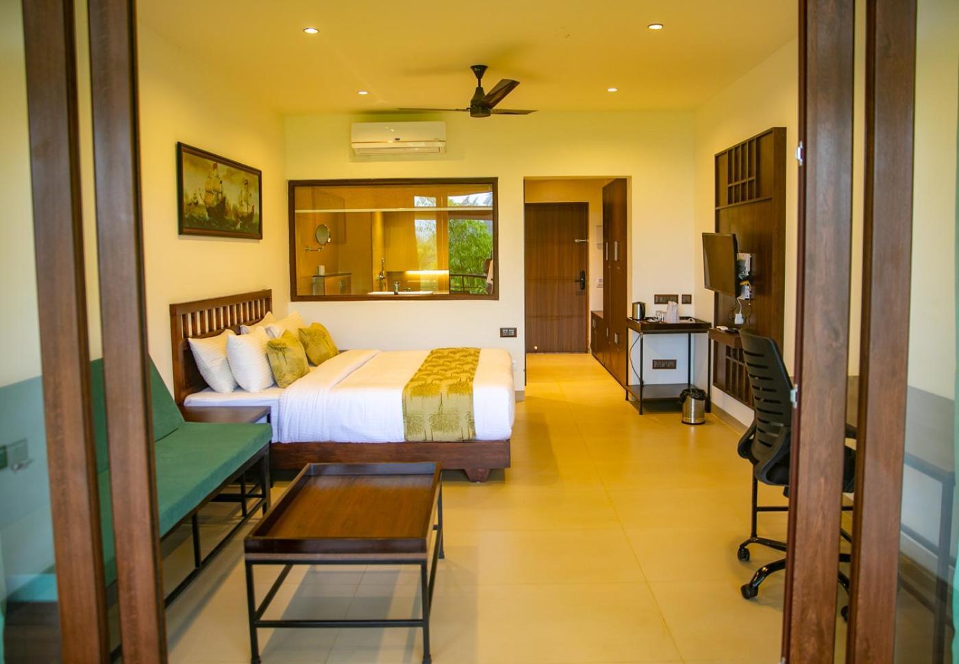 Pranavam Resort & Spa Tariyod 外观 照片